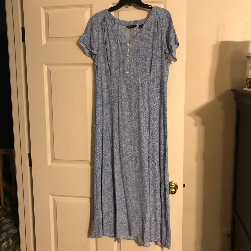 Women’s blue floral dress